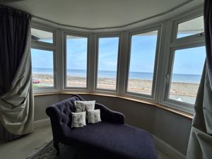 Photo 25- click for photo gallery